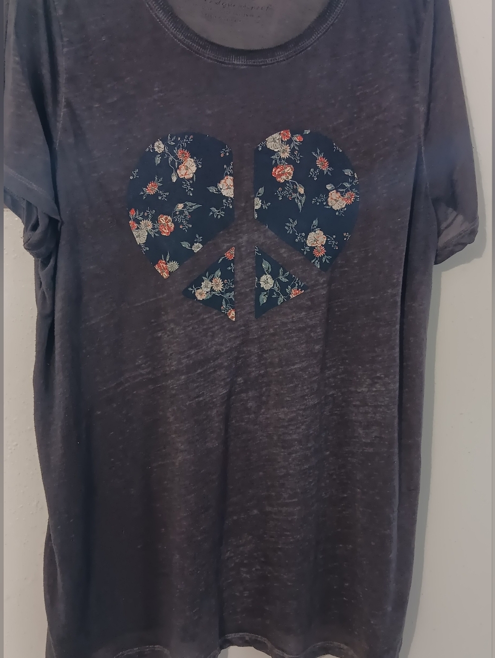 Torrid Heather Gray Classic Fit Tee SIZE 2 X